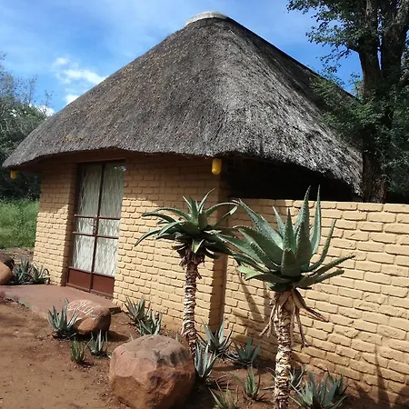 Roundhouse Marloth Park Villa Exterior photo